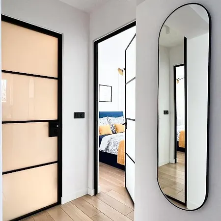 شقة Stylowy Przy Metrze وارسو