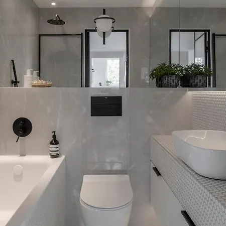 Stylowy Przy Metrze Apartmán *