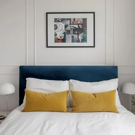 Stylowy Przy Metrze Апартаменты *